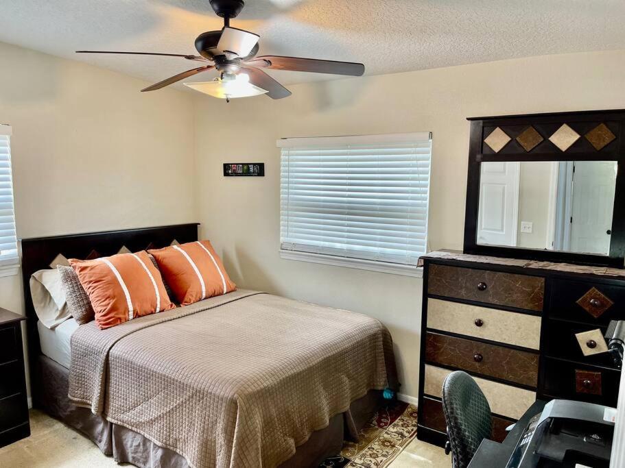 Cozy Modest Home Near Universal Studios/Volcanobay Orlando Eksteriør bilde